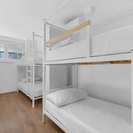 Hostel Elli *