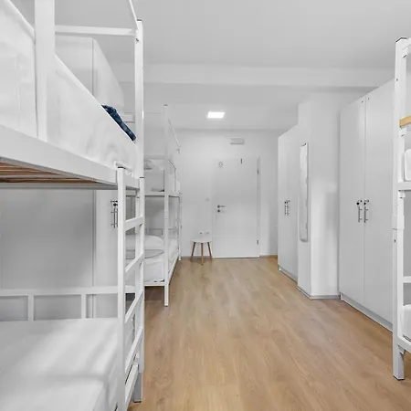 Hostel Elli Σπλιτ